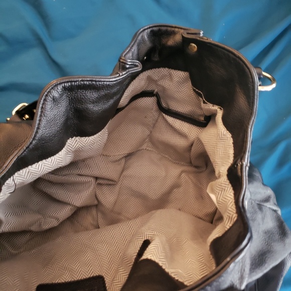 Purse - Picture 3 of 3